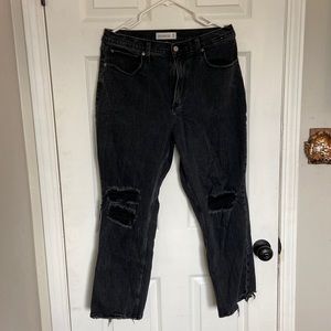 Abercrombie & Fitch Ultra High Rise Ankle Straight Black Ripped Jeans - waist 32